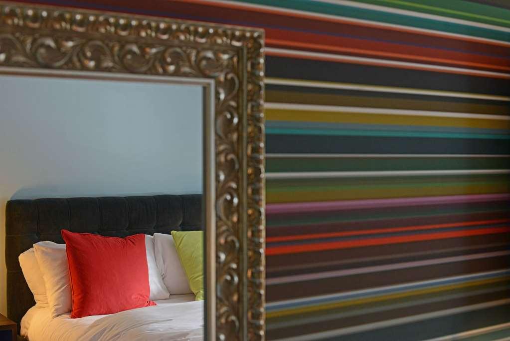 Village Hotel Manchester Cheadle تشيدل الغرفة الصورة